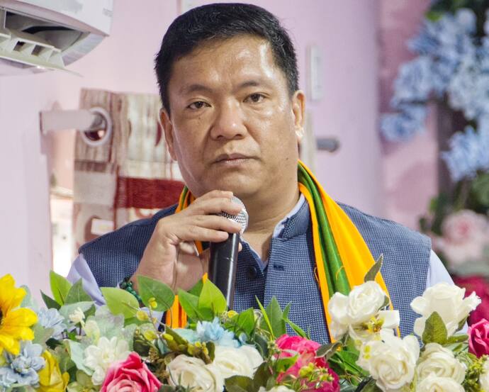 Pema Khandu