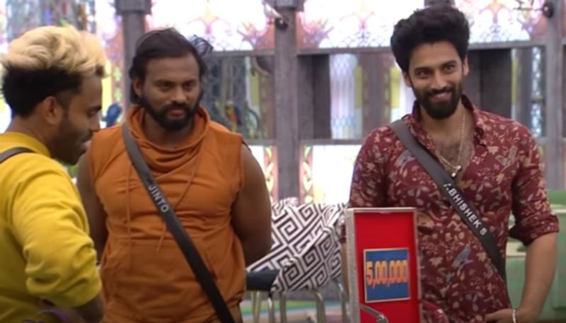 money box task in bigg boss malayalam season 6