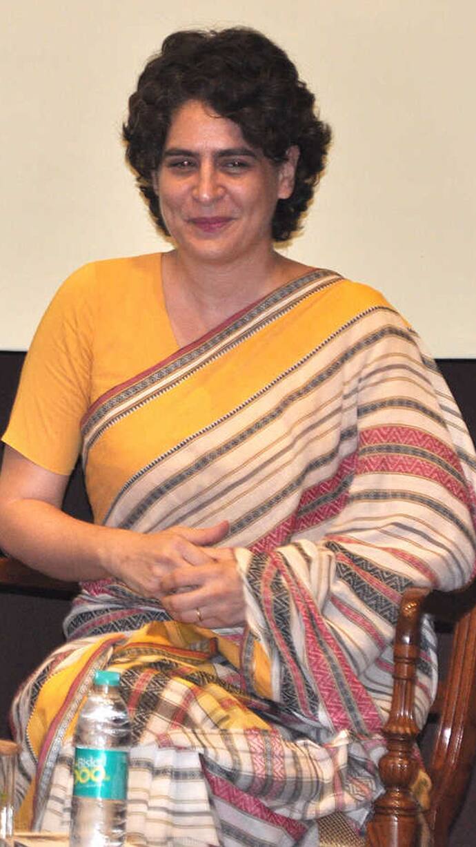 Sonia Gandhi and Priyanka Gandhi Mother daughter crazy about cotton saree design collection