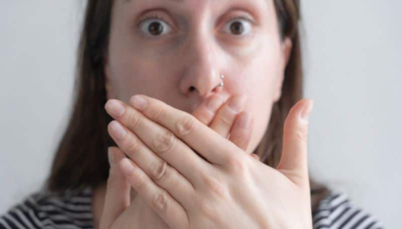 diseases bad breath can indicate