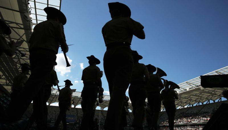 Australia allow recruits from foreign countries for defense force 