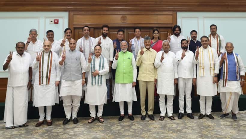 NDA meet: 60 ఏళ్ల తర్వాత వరుసగా మూడోసారి ప్రభుత్వ ఏర్పాటు..  ఎన్డీయే నాయకుడుగా మోడీ  ఏకగ్రీవం..