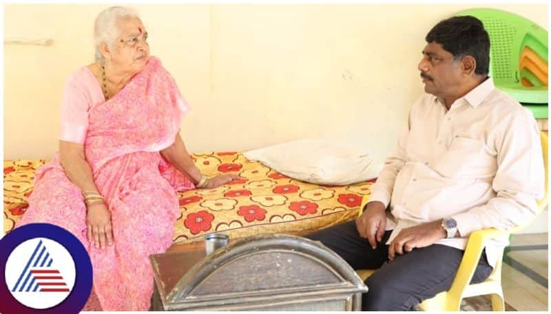 Former MP DK Suresh joined his mother lap to forget Lok Sabha defeat pain sat