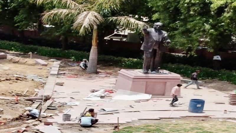 Lok Sabha Secretariat explains about leaders statue in new parliament building campus smp