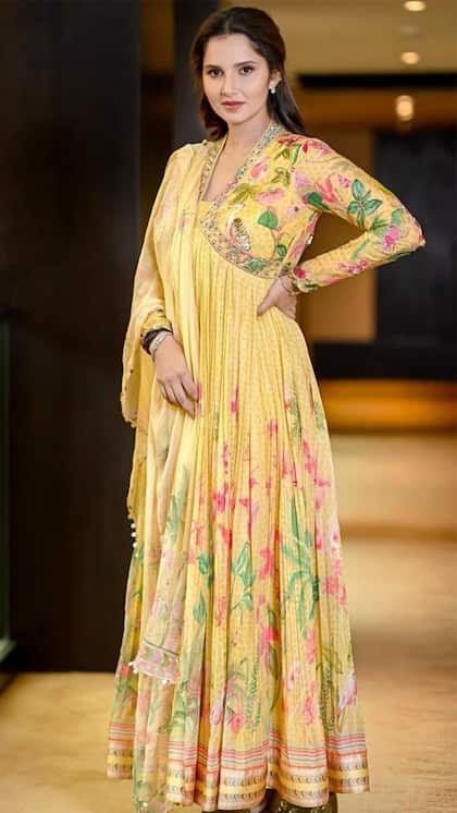 Nayra Cut Anarkali Suit