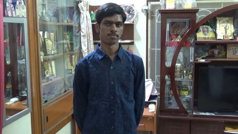 A student in Tirupur scored 687 marks in NEET by only watching YouTube and studying vel