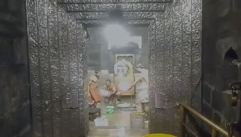 Sewage Water Entered the Mahabaleshwar Temple in Gokarna due to Heavy Rain in Uttara Kannada grg 