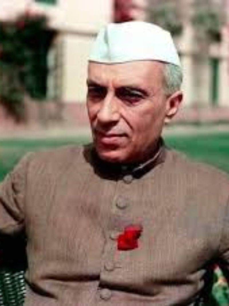 Jawaharlal Nehru's Proposal to Hoist Both Indian Tricolor and British Union Jack on Independence Day GVR