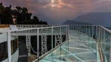 India First Glass skywalk in Sikkim Pelling zkamn