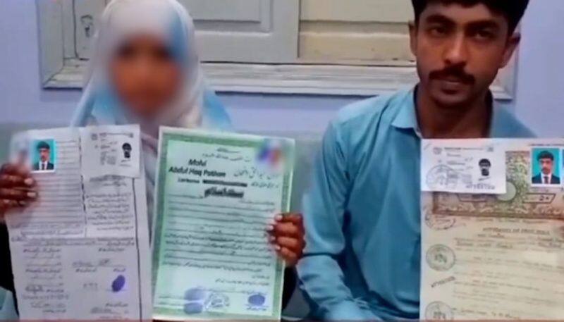 Pakistan SHOCKER: Outrage after minor Hindu girl kidnapped, forcibly converted to marry Muslim man (WATCH) AJR