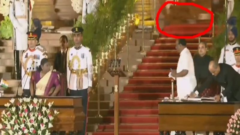 Leopard Or Cat viral video of mysterious animal spotted in rashtrapati bhavan while modi cabinet oath taking smp