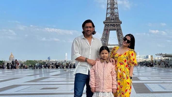 MS Dhoni's Paris getaway: Family time amidst uncertain IPL future osf