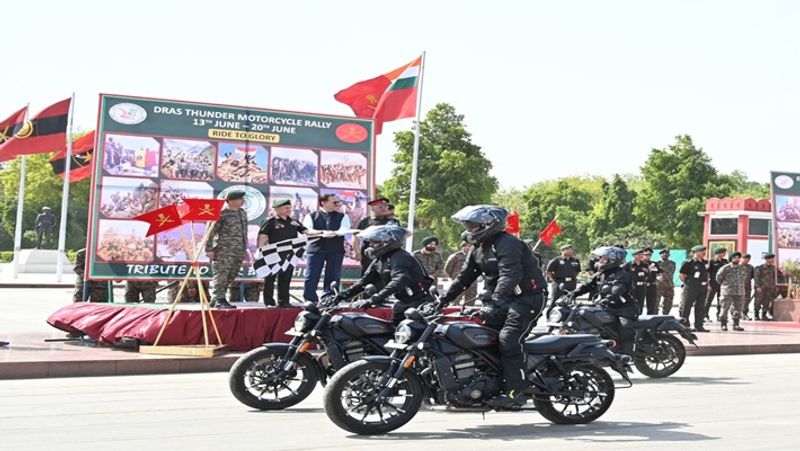 Kargil 25th anniversary Dras Thunder Motorcycle Rally from delhi to kargil war memorial flagged off by vice chief of army staff smp