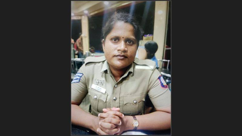 fake lady constable arrested in coimbatore for money laundering case vel