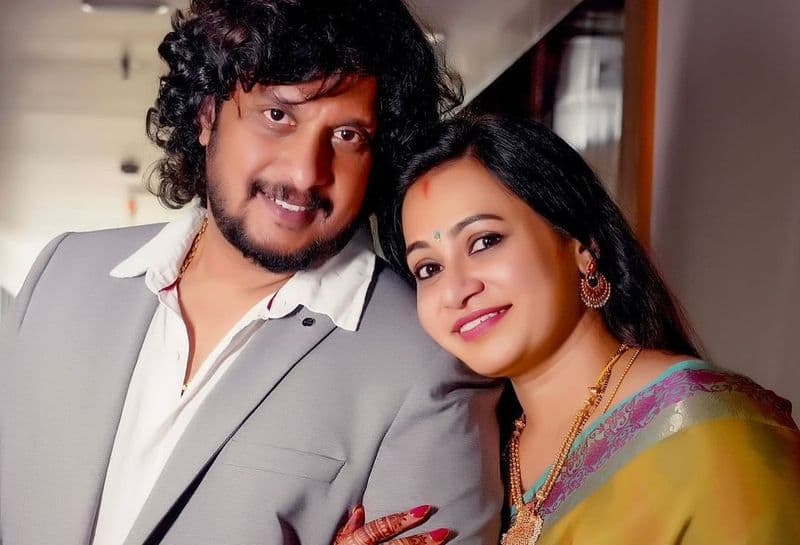 Bigg Boss fame kannada actress siri shared her marriage photos with husband prabhakar gow