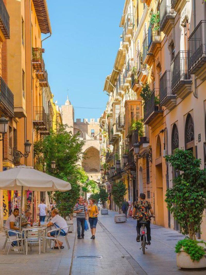 Barcelona to ban apartment rentals to tourists in bid to cut housing costs for local public 