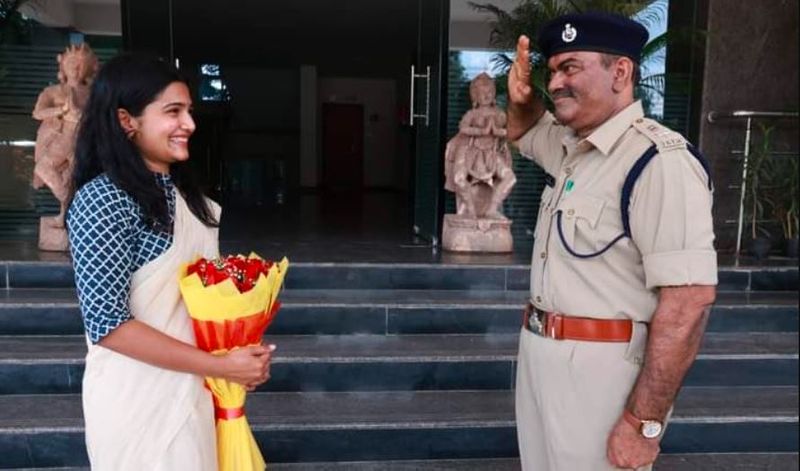 Watch the proud moment Telangana Police father salutes IAS daughter Umaharthi akb