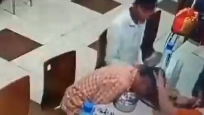 Indore Man Die