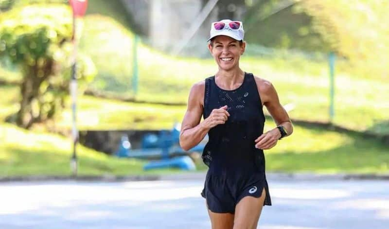 Natalie Dau Altramarathon: Shoes Melted Due To Heat, 52-Year-Old Woman Natalie Dau Runs 1,000 Km In 12 Days sgb