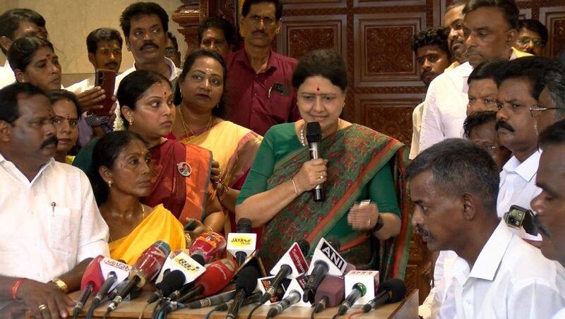 Sasikala announces return to active politics vel