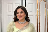 Shraddha Arya 8 Latest saree Blouse Designs For Women try kxa