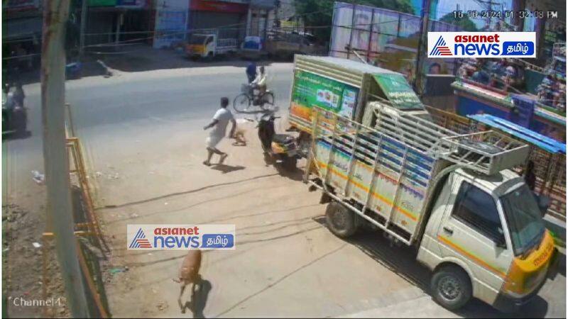 In Madurai, the shopkeeper chased away the dog that had carried away the meat and brought back the meat vel