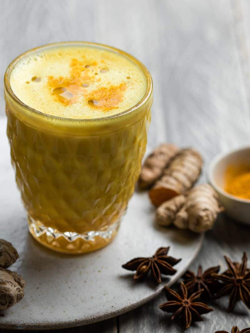 amazing health benefits of drinking turmeric milk in tamil mks