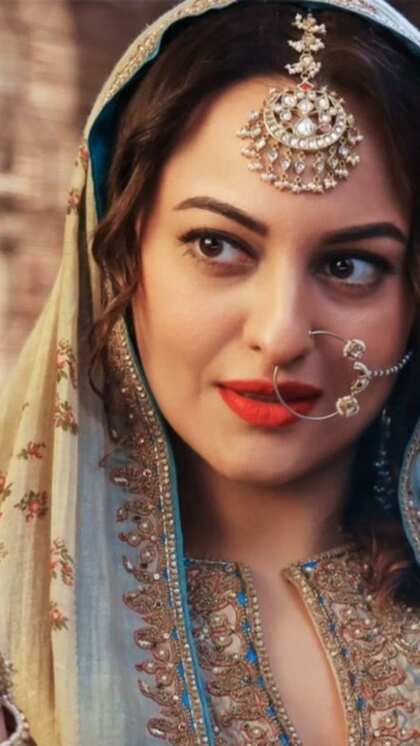 मुस्लिम ब्राइडल में सोना लुक