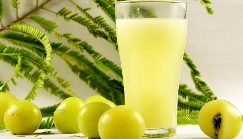 benefits of amla juice on skin and body