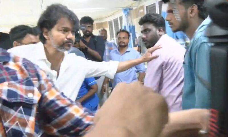 Kallakurichi issue tvk leader thalapathy vijay met affected people in person viral photos ans