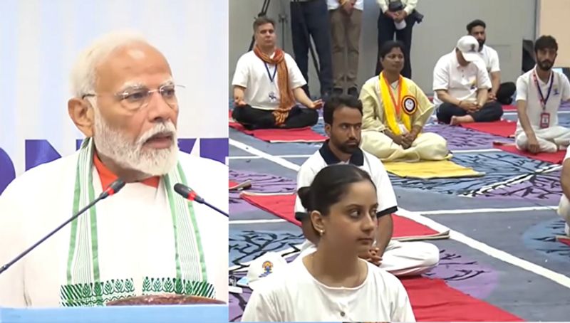 PM Modi celebrate International Day of Yoga at near Srinagar Jammu and Kashmir ckm