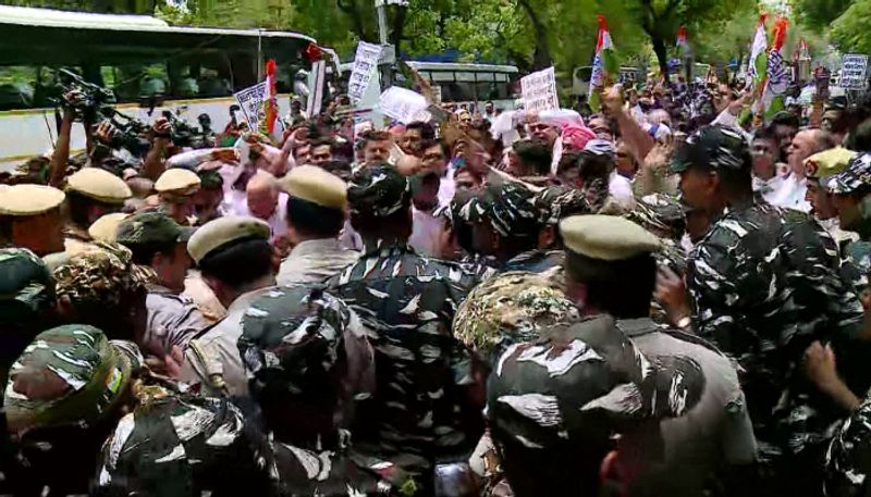 protest against Center over NEET and NET irregularities; Clashes in Congress march in Delhi, national wide protest