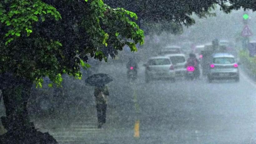 Karnataka: IMD issues heavy rainfall warning for 3 hours; Orange alert until June 29 for coastal districts