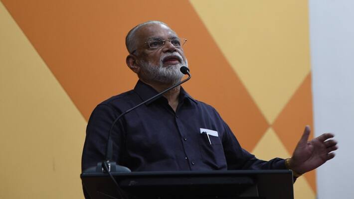 Dr K Radhakrishnan
