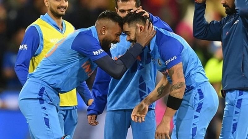 Hardik Pandya and Virat Kohli are the only 2 Indian Players to Score half century and take 1 wicket in a T20 World Cup 2024 rsk