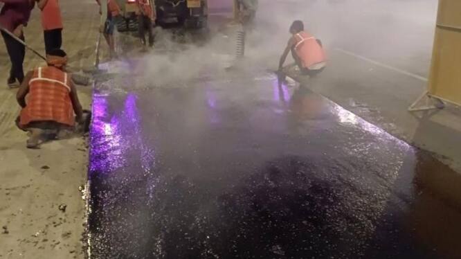 Mumbai road potholes