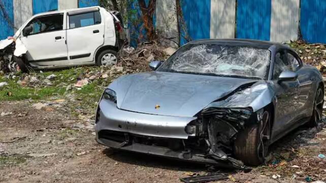 Pune Porsche accident