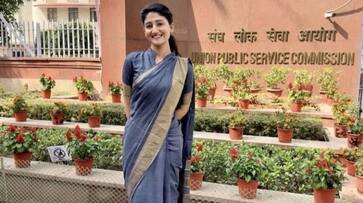 Success Mantra of a 24-Year-Old Girl Who Cracked UPSC After 3 Failures Neha Byadwal iwh