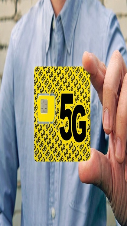 <p>भारत ने 738 जिलों और 100 मिलियन यूजर्स को जोड़कर सबसे तेज 5G नेटवर्क रोलआउट का रिकॉर्ड बनाया।</p>

