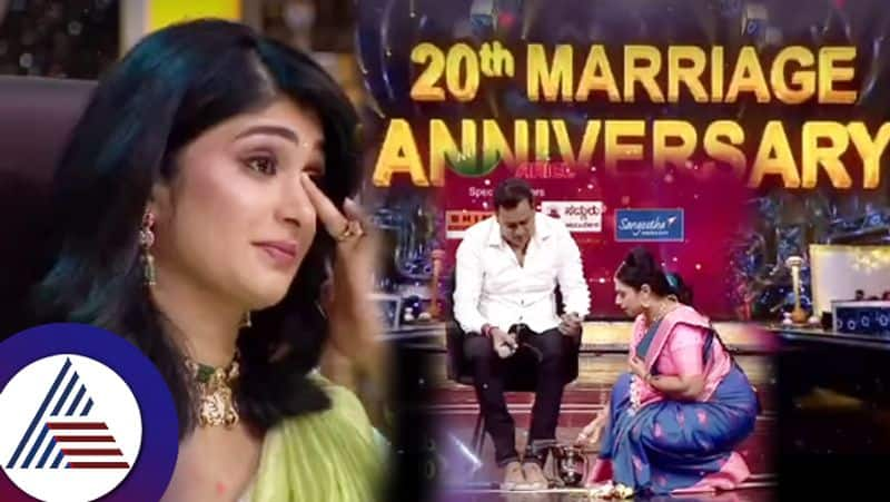 Puttakkana Makkalu  Raji Hansa Pratap wedding anniversary at Raja Rani stage emotional suc 