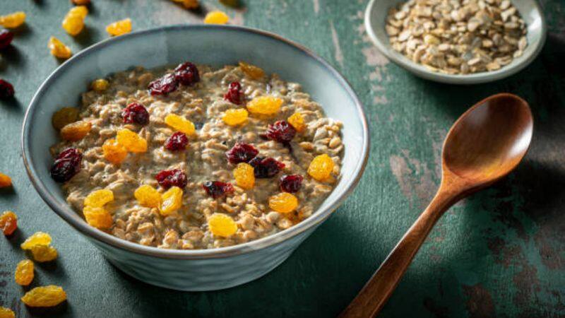 5 Nutrient-Packed Oatmeal Recipes Perfect for Weight Loss Breakfast NTI