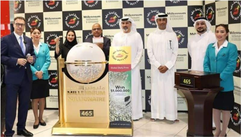 indian man wins eight crore rupees in dubai duty free draw 