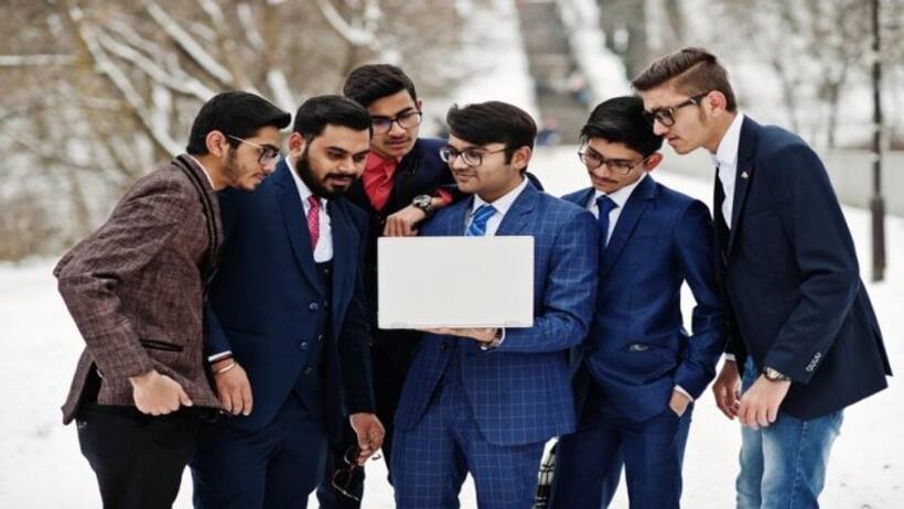 इस राज्य में युवाओं को मिलेगा 5 लाख रुपये तक का इंटरेस्ट फ्री लोन, गर्वनमेंट ने किया ऐलान  पढ़ें प्रॉसेस