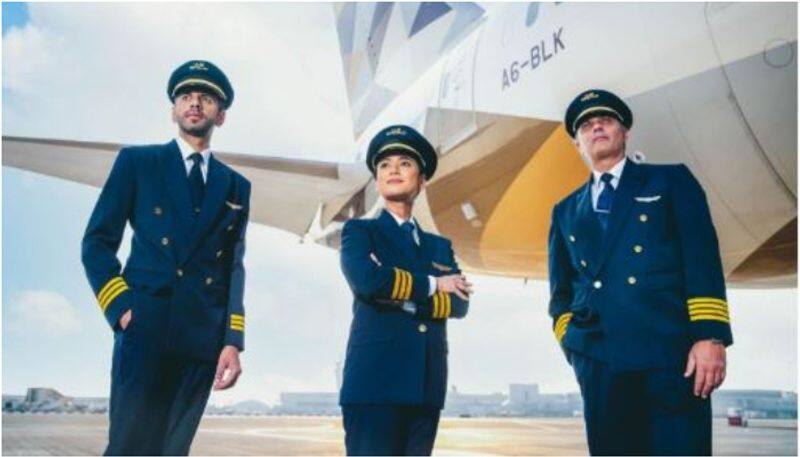 job opportunity Etihad to recruit hundreds of pilots this year