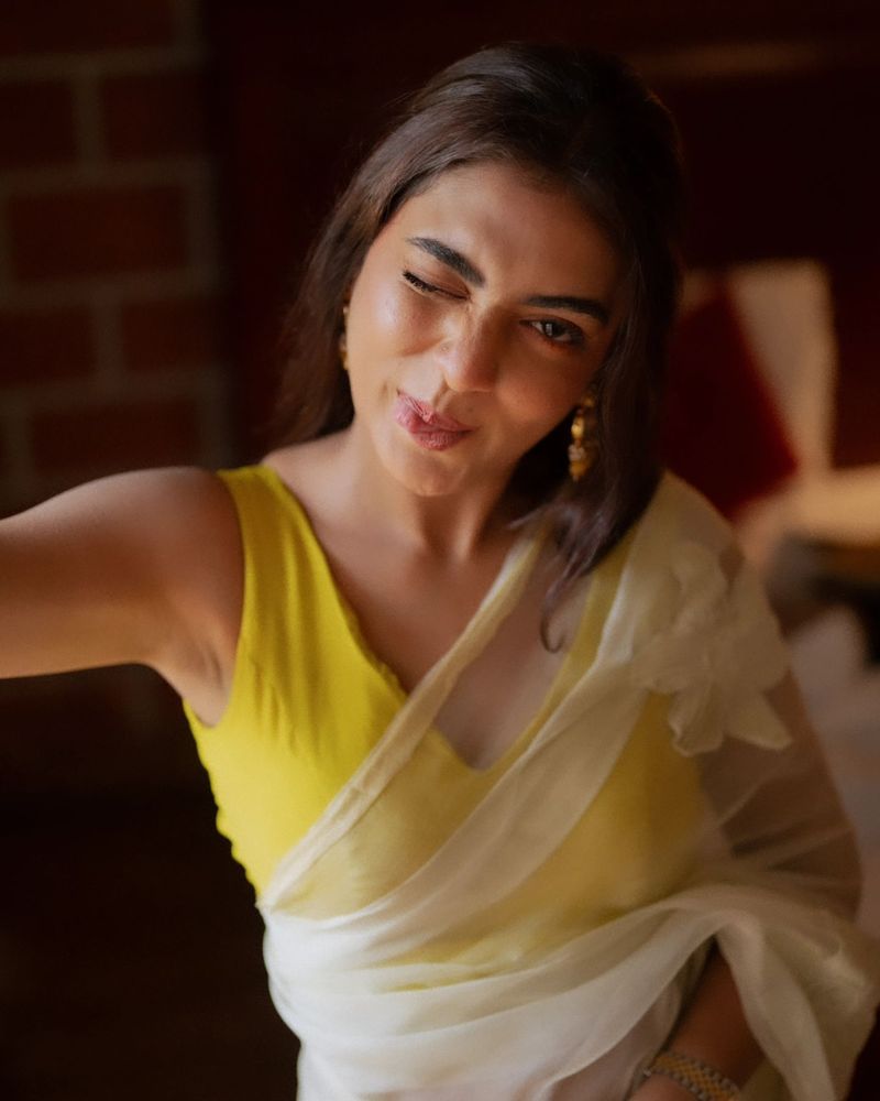 నజ్రియా చిత్రాలు నజ్రియా చిత్రాలు