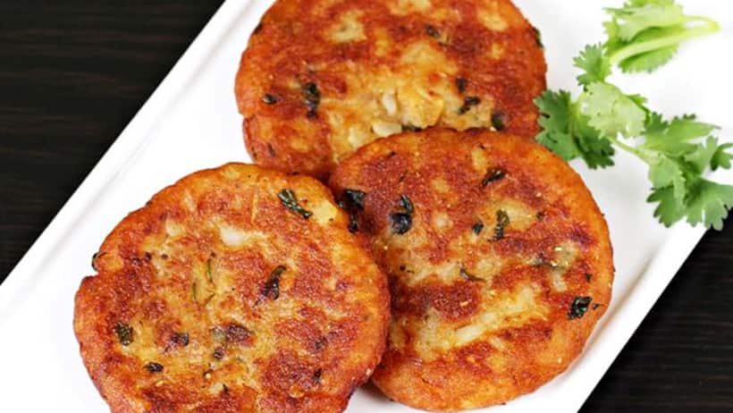 Monsoon Rains Enjoyable Best Indian Snacks for Weekends