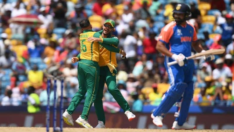 IND vs SA T20 WC 2024: அடுத்தடுத்து விக்கெட்டுகளை இழந்து தடுமாற்றம் – நல்ல ஸ்கோரை எட்டுமா டீம் இந்தியா?