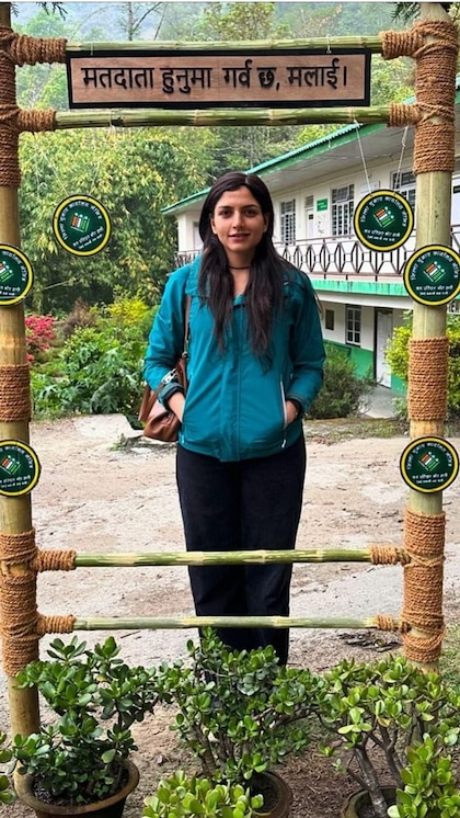 <p>IAS परी बिश्नोई ने UPSC एग्जाम के ऑल इंडिया में 30वीं रैंक हासिल की थी। उन्हें IAS बनने की प्रेरणा राजस्थान पुलिस में कार्यरत अपनी पुलिस इंस्पेक्टर मां से मिली।</p>
