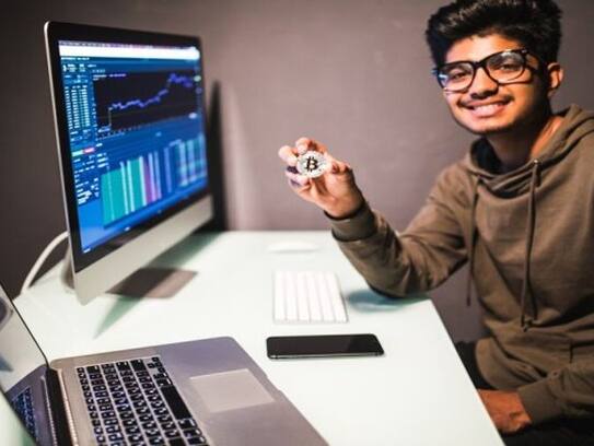 Stock Market Holiday Stock market will remain closed for these many days in the coming 6 months of 2024 There will be no trading on BSE and NSE XSMN