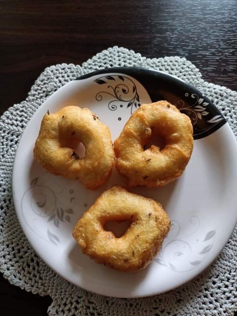 cabbage vadai or muttaikose vadai recipe in tamil mks